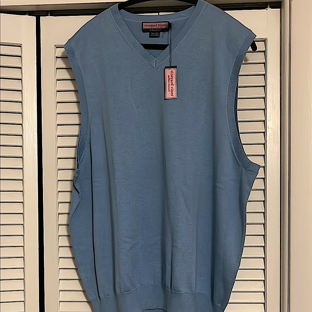 XL NEW Vineyard Vines Blue V-Neck Sweater vest